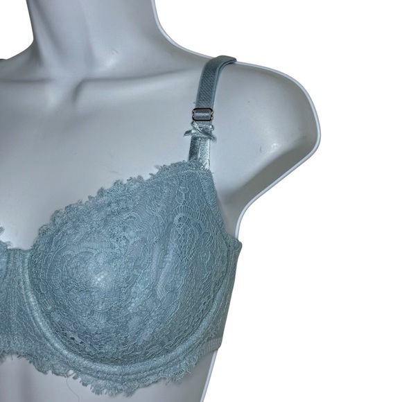 Victoria's Secret Wicked Unlined Lace Blue Topaz
Balconette Bra 34DDD - Picture 6 of 12